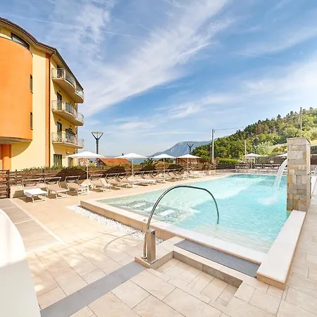 Hotel La Collina Hotel&spa 3*